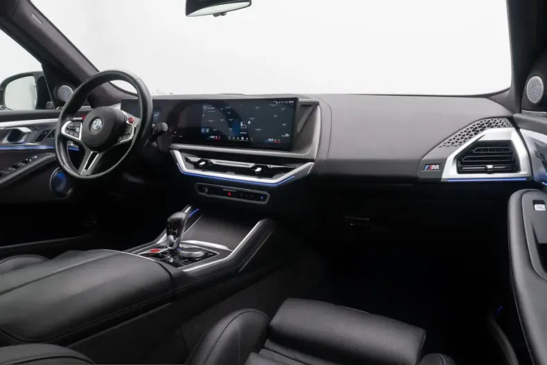 BMW XM (Seria X) din 2024 cu 30.810 km - oferta BMW207563 - foto 40