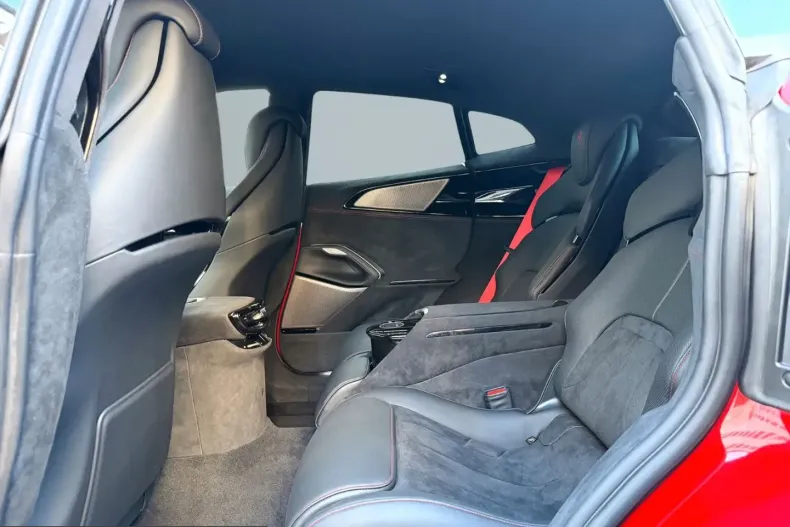 Ferrari Purosangue din 2025 cu 2.300 km - oferta FER207566 - foto 26