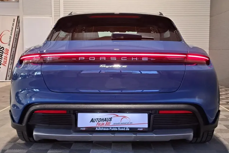 Porsche Taycan din 2022 cu 99.980 km - oferta POR207573 - foto 7