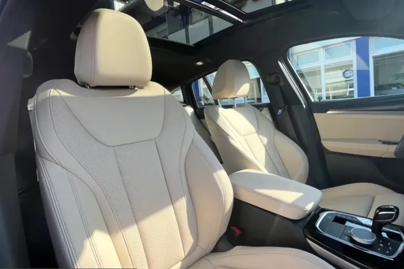 BMW X4 (Seria X) din 2024 cu 980 km - oferta BMW207574 - foto 3