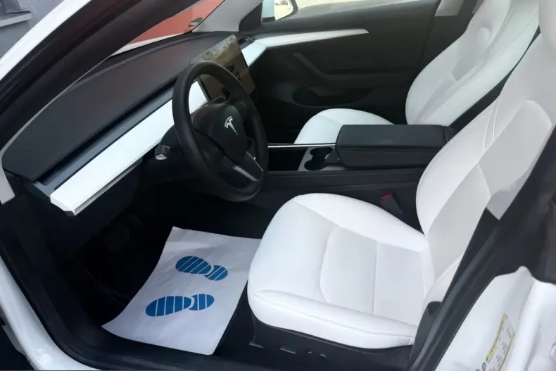 Tesla Model 3 din 2022 cu 96.222 km - oferta TES207575 - foto 9