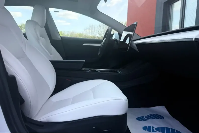 Tesla Model 3 din 2022 cu 96.222 km - oferta TES207575 - foto 13