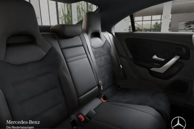 Mercedes-Benz CLA 250 (Clasa CLA) din 2025 cu 5.954 km - oferta MER207579 - foto 10