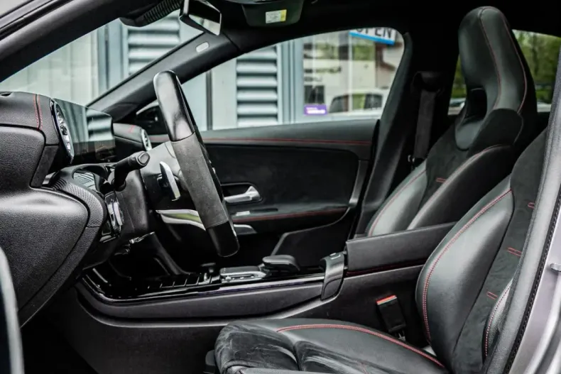 Mercedes-Benz CLA 250 (Clasa CLA) din 2022 cu 57.600 km - oferta MER207580 - foto 5