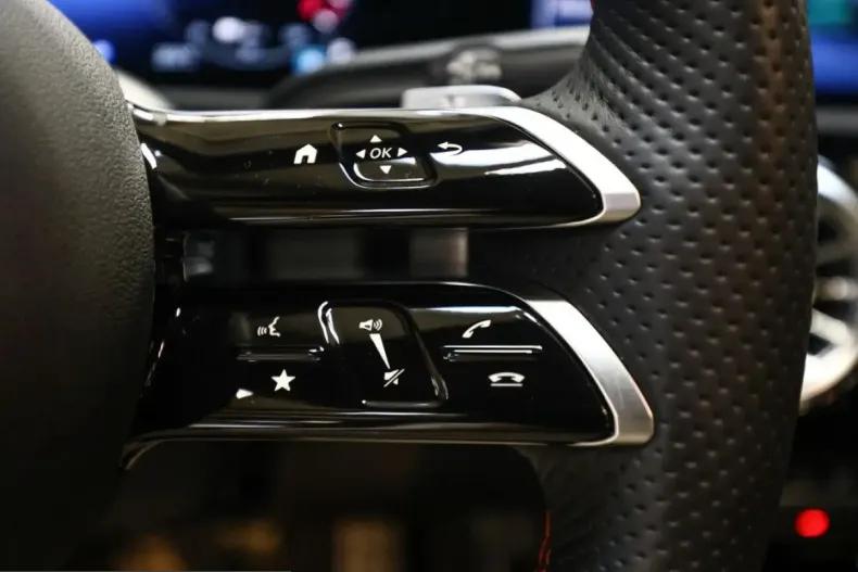 Mercedes-Benz CLA 250 (Clasa CLA) din 2025 cu 24.400 km - oferta MER207581 - foto 19