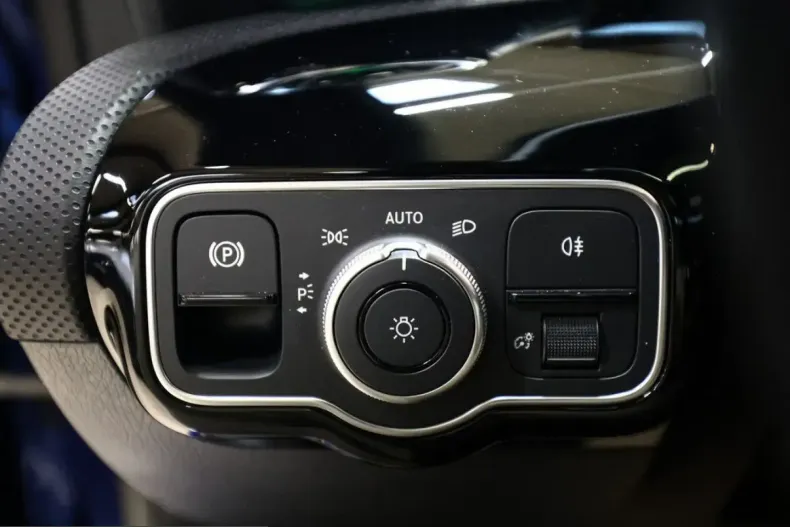 Mercedes-Benz CLA 250 (Clasa CLA) din 2025 cu 24.400 km - oferta MER207581 - foto 23