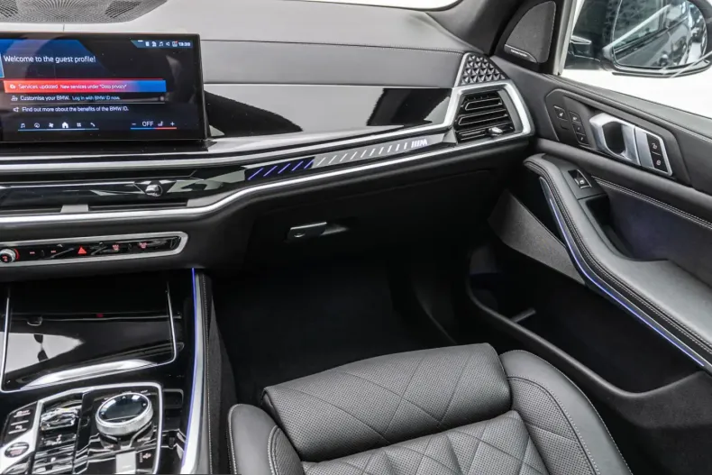BMW X5 M60 (Seria X) din 2024 cu 10.500 km - oferta BMW207582 - foto 30