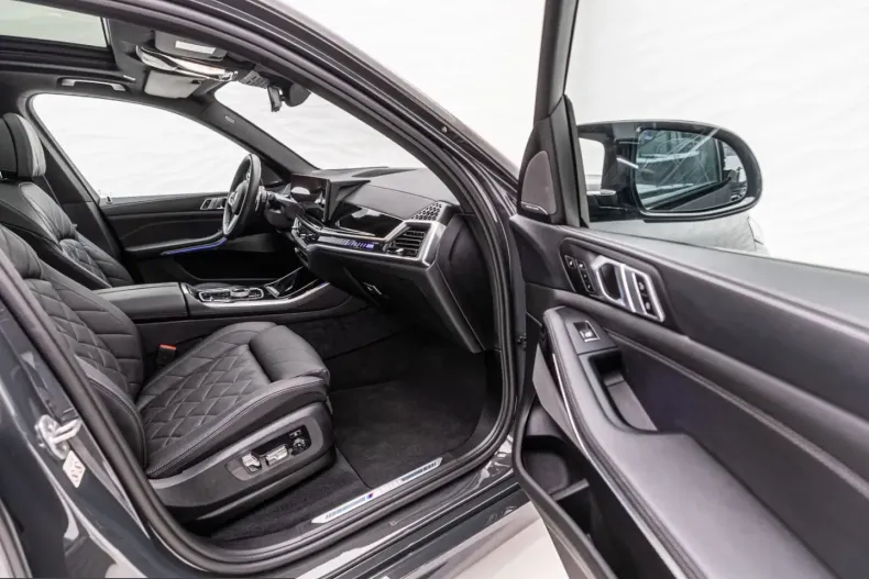 BMW X5 M60 (Seria X) din 2024 cu 10.500 km - oferta BMW207582 - foto 31