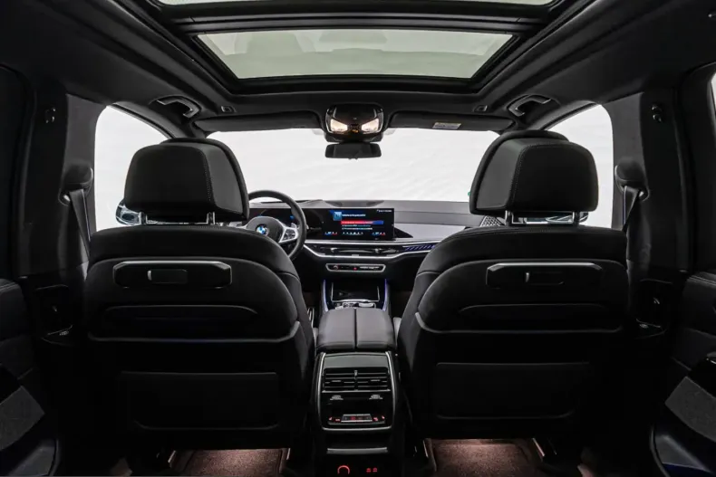 BMW X5 M60 (Seria X) din 2024 cu 10.500 km - oferta BMW207582 - foto 34