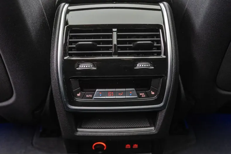 BMW X5 M60 (Seria X) din 2024 cu 10.500 km - oferta BMW207582 - foto 36