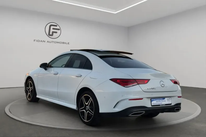Mercedes-Benz CLA 250 (Clasa CLA) din 2022 cu 55.000 km - oferta MER207583 - foto 3