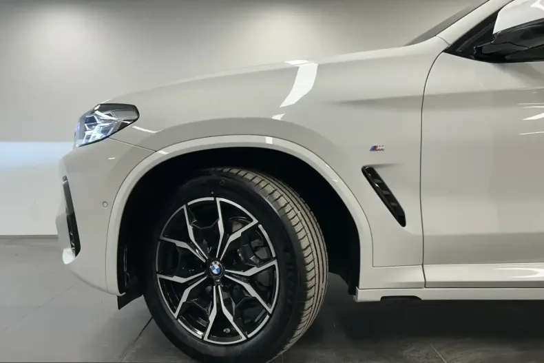 BMW X4 (Seria X) din 2025 cu 3.315 km - oferta BMW207585 - foto 9