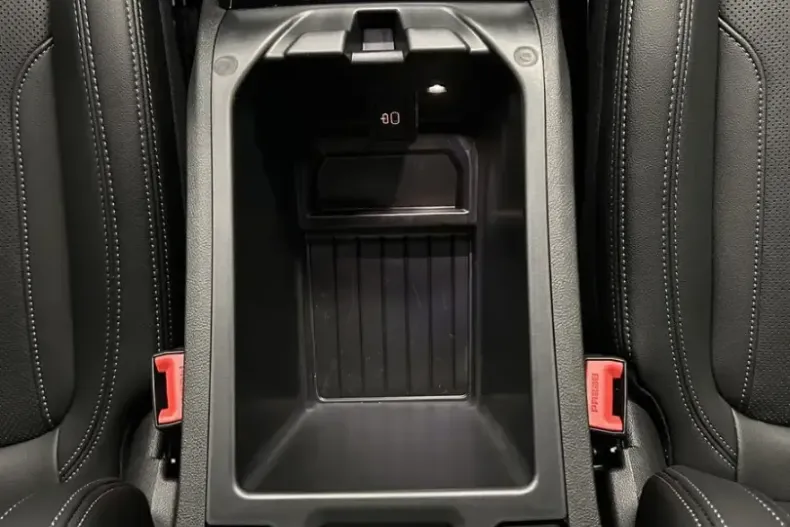 BMW X4 (Seria X) din 2025 cu 3.315 km - oferta BMW207585 - foto 15