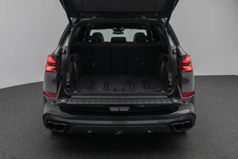 BMW X5 M60 (Seria X) din 2023 cu 29.107 km - oferta BMW207586 - foto 11