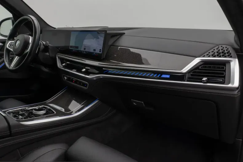 BMW X5 M60 (Seria X) din 2023 cu 29.107 km - oferta BMW207586 - foto 21