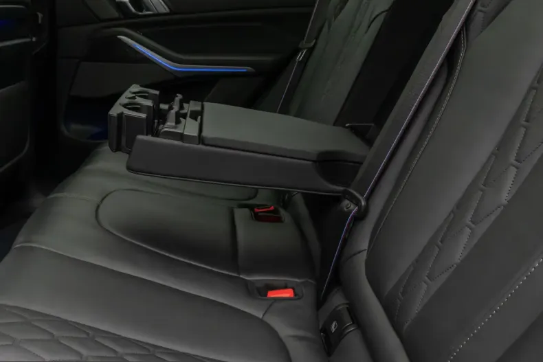 BMW X5 M60 (Seria X) din 2023 cu 29.107 km - oferta BMW207586 - foto 24