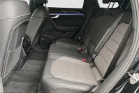 Volkswagen Touareg din 2023 cu 59.900 km - oferta VOL207587 - foto 8