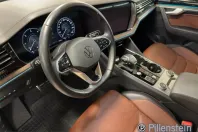 Volkswagen Touareg din 2022 cu 80.100 km - oferta VOL207588 - foto 8