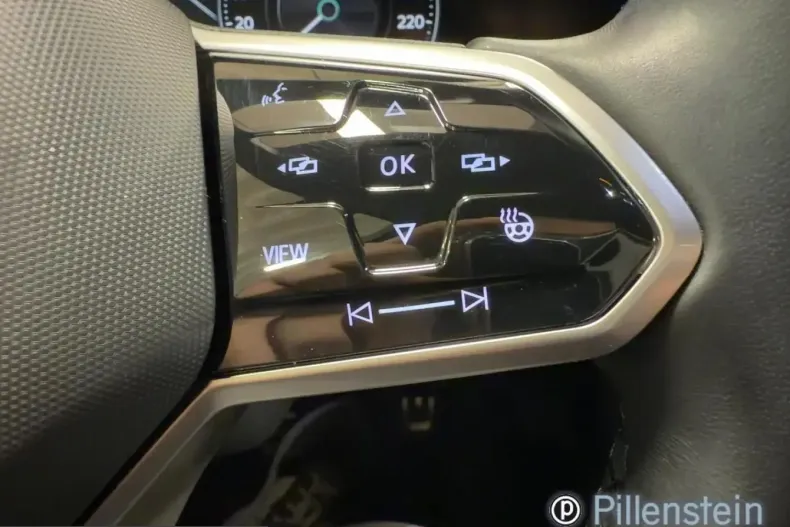 Volkswagen Touareg din 2022 cu 80.100 km - oferta VOL207588 - foto 13