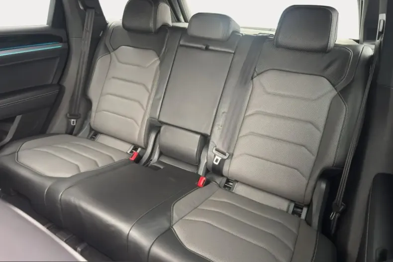 Volkswagen Touareg din 2022 cu 85.891 km - oferta VOL207589 - foto 13