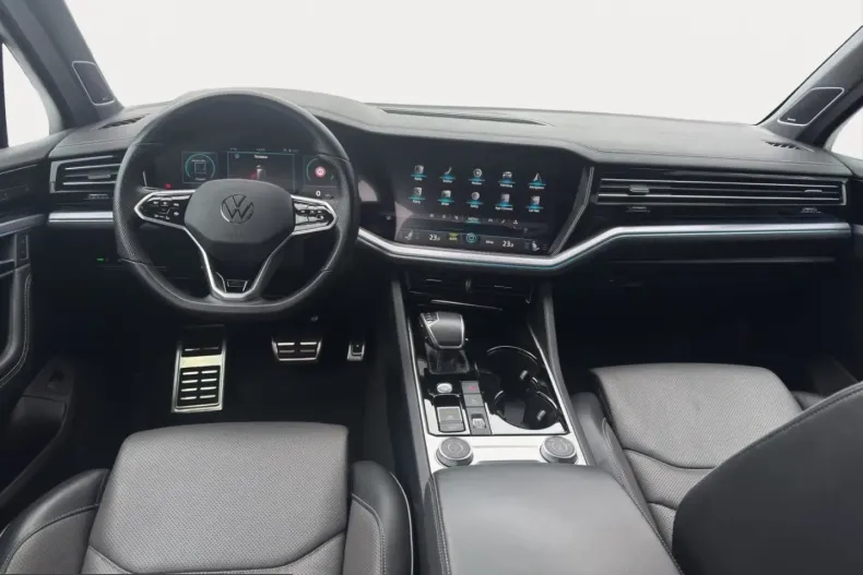 Volkswagen Touareg din 2022 cu 85.891 km - oferta VOL207589 - foto 14