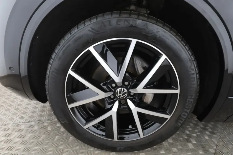 Volkswagen Touareg din 2022 cu 88.200 km - oferta VOL207591 - foto 8