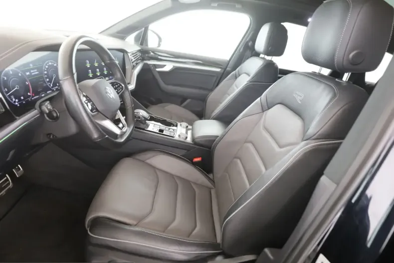 Volkswagen Touareg din 2022 cu 88.200 km - oferta VOL207591 - foto 11