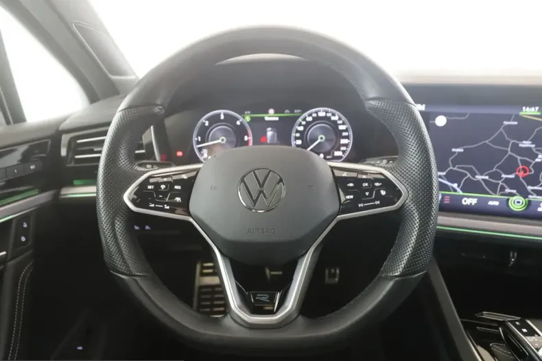 Volkswagen Touareg din 2022 cu 88.200 km - oferta VOL207591 - foto 13