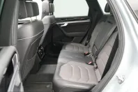 Volkswagen Touareg din 2022 cu 68.398 km - oferta VOL207592 - foto 13