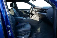 Volkswagen Touareg din 2022 cu 79.592 km - oferta VOL207594 - foto 2