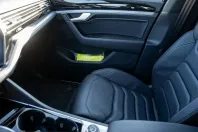 Volkswagen Touareg din 2022 cu 79.592 km - oferta VOL207594 - foto 9