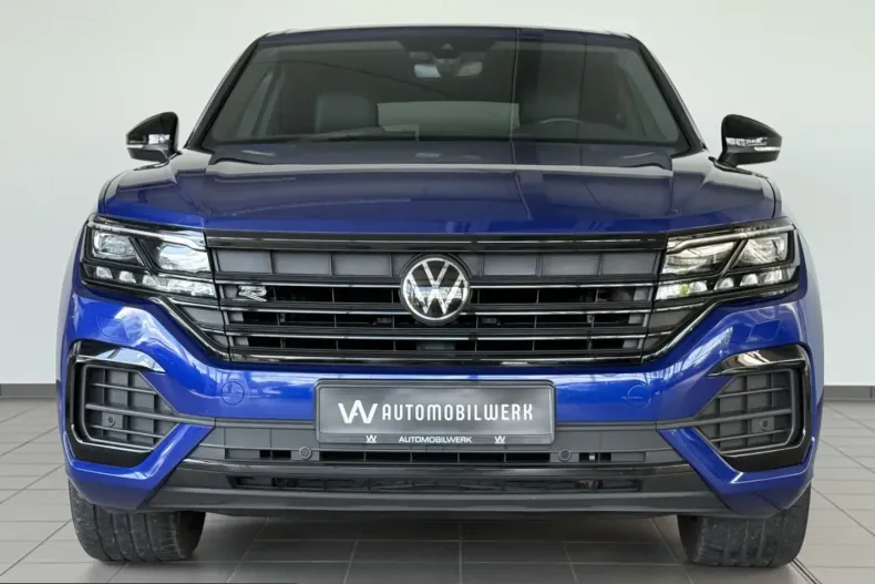 Volkswagen Touareg din 2022 cu 64.100 km - oferta VOL207596 - foto 2