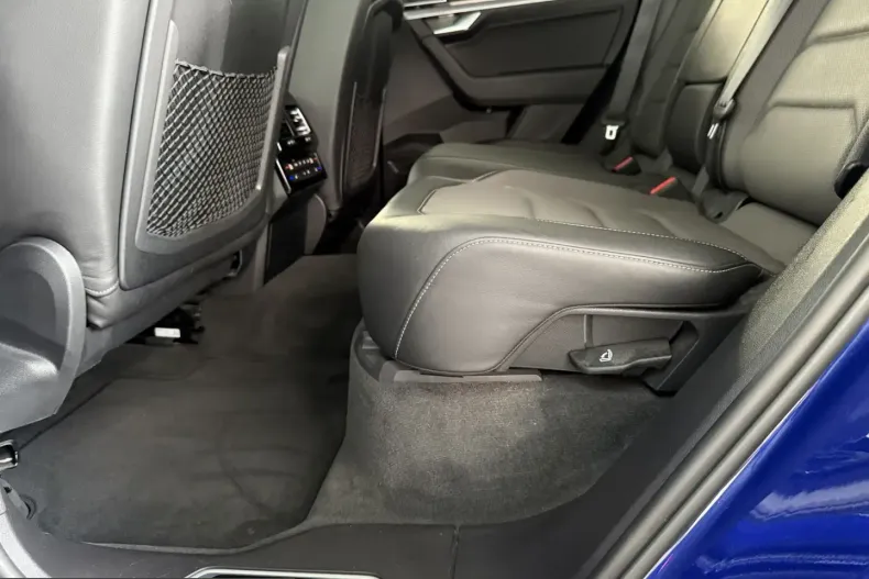 Volkswagen Touareg din 2022 cu 64.100 km - oferta VOL207596 - foto 14