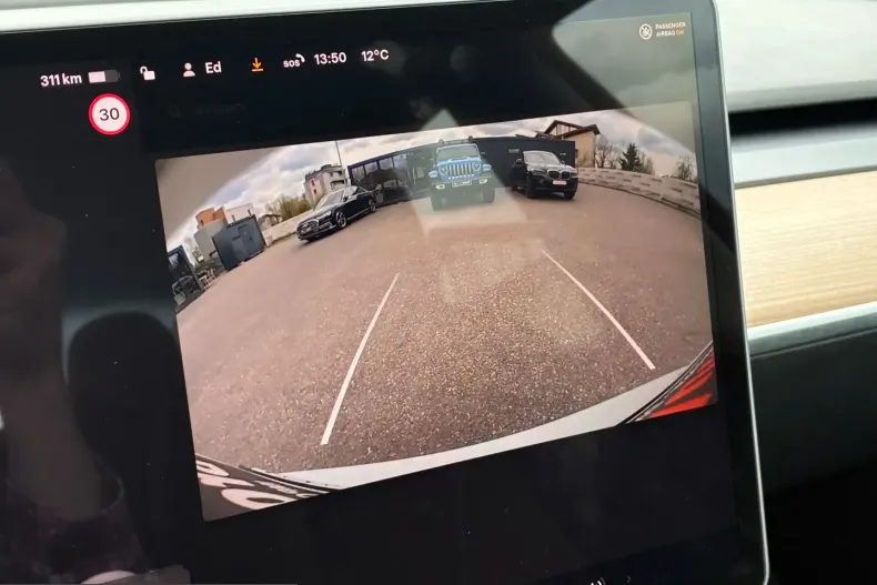 Tesla Model 3 din 2023 cu 57.475 km - oferta TES207597 - foto 17