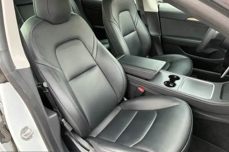 Tesla Model 3 din 2023 cu 57.475 km - oferta TES207597 - foto 27