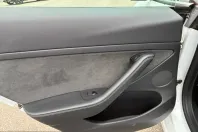 Tesla Model 3 din 2023 cu 57.475 km - oferta TES207597 - foto 31