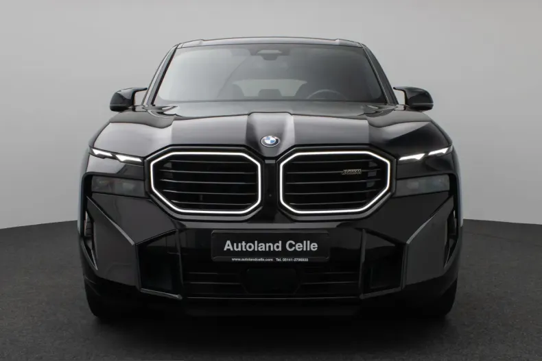 BMW XM (Seria X) din 2024 cu 26.387 km - oferta BMW207601 - foto 2