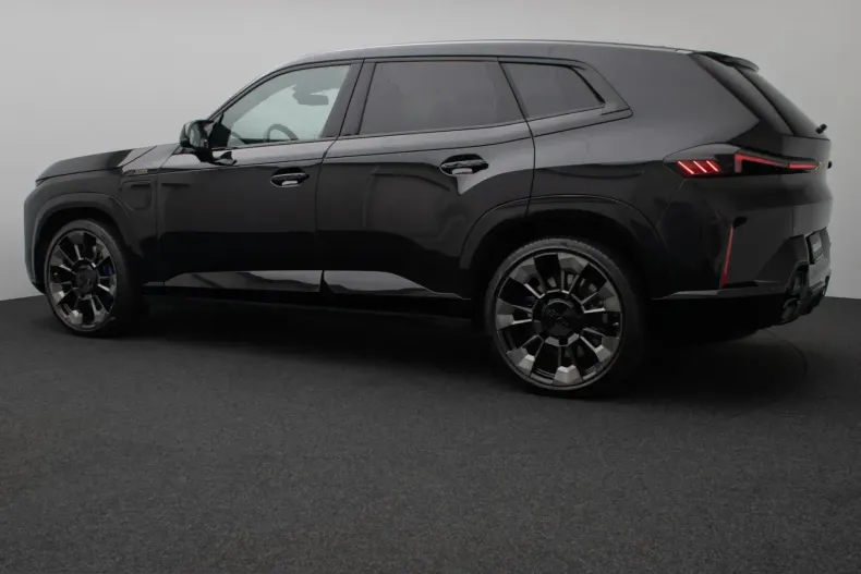 BMW XM (Seria X) din 2024 cu 26.387 km - oferta BMW207601 - foto 7