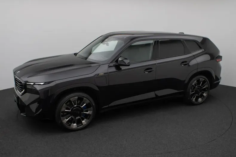 BMW XM (Seria X) din 2024 cu 26.387 km - oferta BMW207601 - foto 8