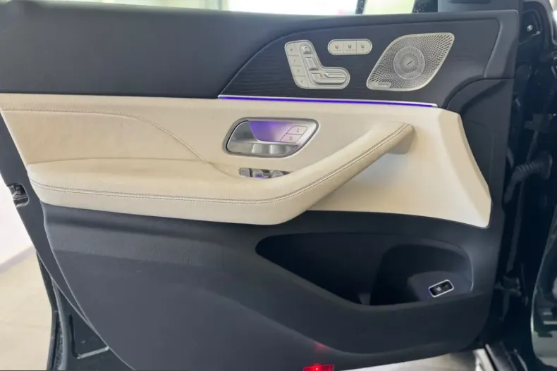 Mercedes-Benz GLS 400 (Clasa GLS) din 2021 cu 84.000 km - oferta MER207608 - foto 12