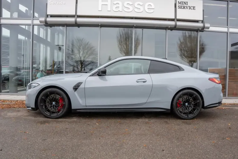 BMW M4 (Seria 4) din 2023 cu 24.768 km - oferta BMW207618 - foto 9