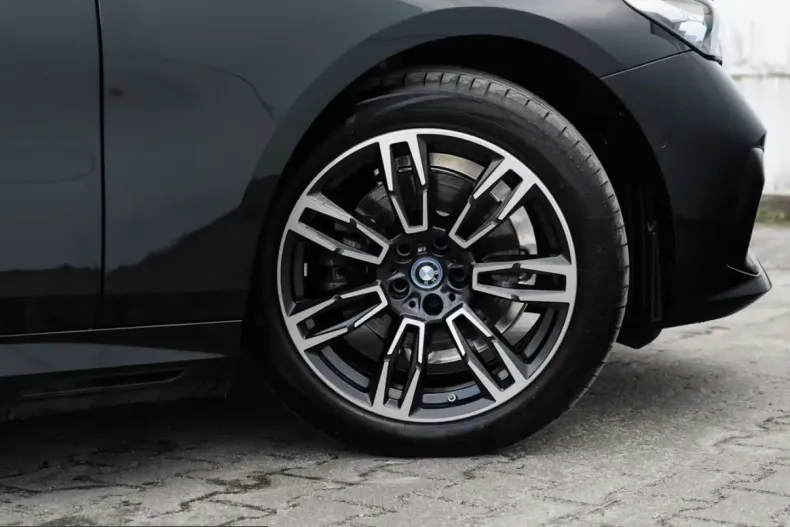 BMW 530 (Seria 5) din 2024 cu 9.600 km - oferta BMW207624 - foto 5