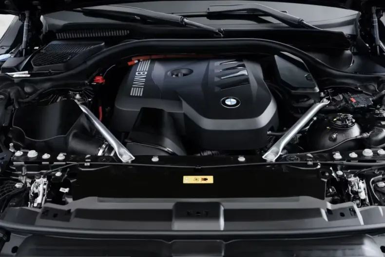 BMW 530 (Seria 5) din 2024 cu 9.600 km - oferta BMW207624 - foto 10