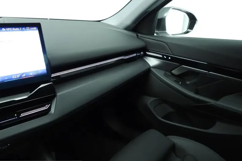 BMW 530 (Seria 5) din 2024 cu 9.000 km - oferta BMW207628 - foto 13