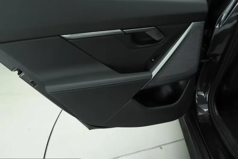 BMW 530 (Seria 5) din 2024 cu 9.000 km - oferta BMW207628 - foto 36