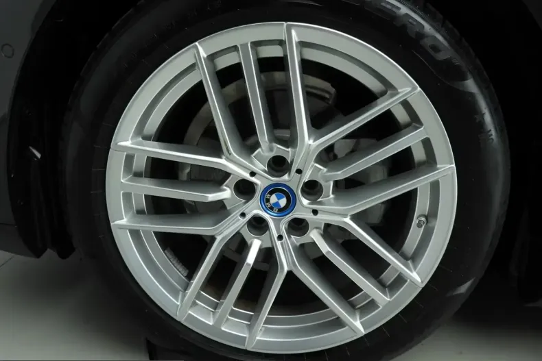 BMW 530 (Seria 5) din 2024 cu 9.000 km - oferta BMW207628 - foto 40