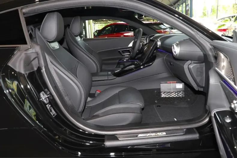 Mercedes-Benz AMG GT (Clasa GT) din 2025 cu 19.261 km - oferta MER207630 - foto 4