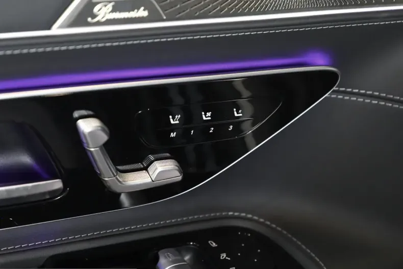 Mercedes-Benz AMG GT (Clasa GT) din 2025 cu 19.261 km - oferta MER207630 - foto 13