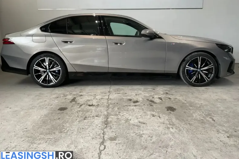 BMW 550 (Seria 5) din 2025 cu 26.350 km - oferta BMW207643 - foto 3