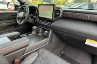 Toyota Sequoia din 2024 cu 987 km - oferta TOY207644 - foto 13